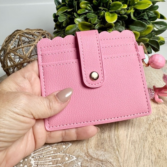 Card Holder with Handmade Beaded Keychain in Pink - Picture 3 of 8